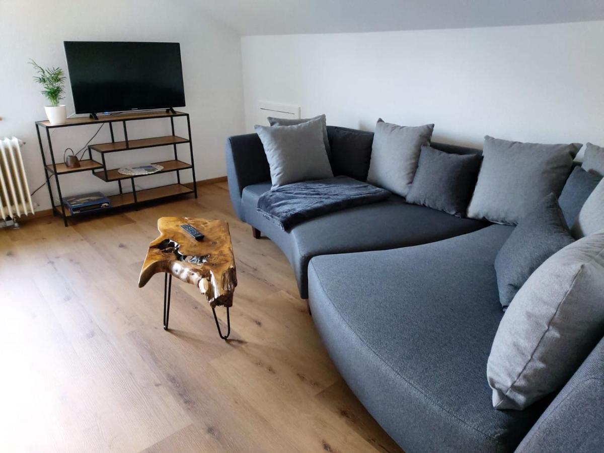 Erholsamer Traumurlaub Wo Auf Bergen Schloesser Wachsen Apartment