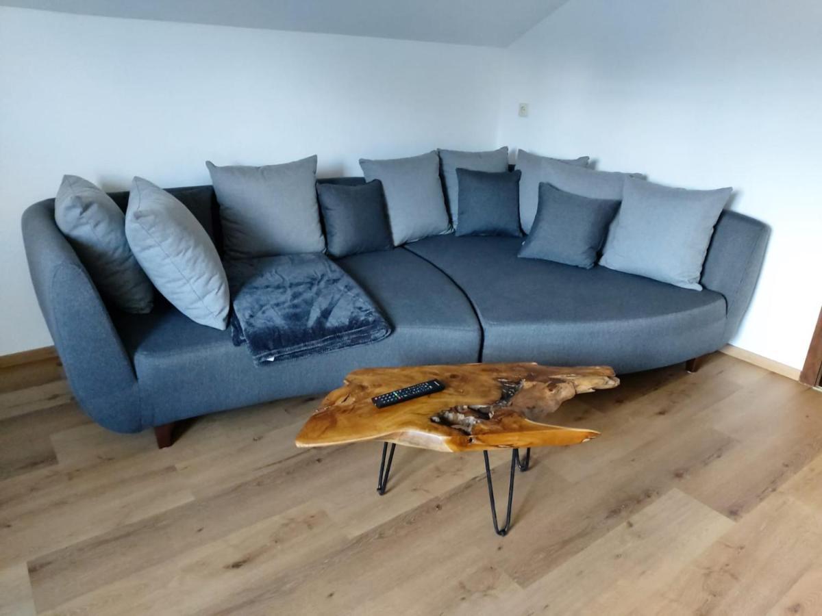 Erholsamer Traumurlaub Wo Auf Bergen Schloesser Wachsen Apartment